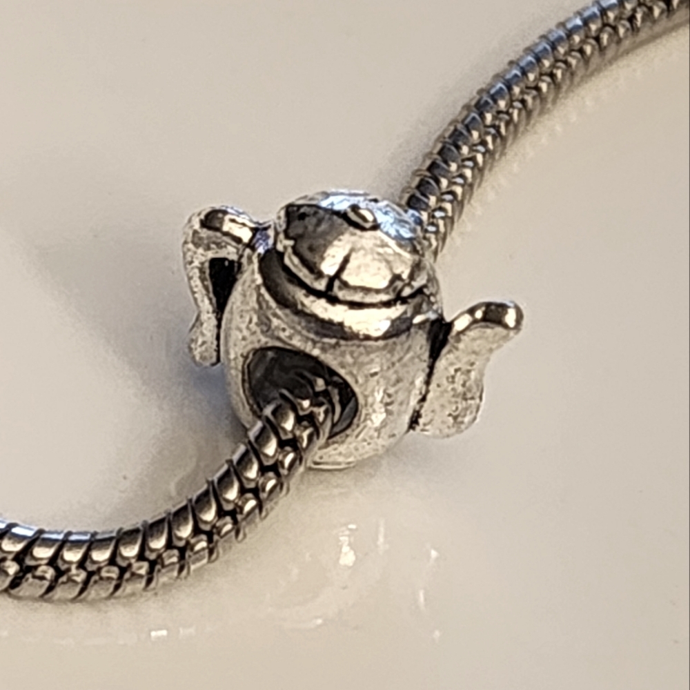 Tea Pot Charm for Charm Bracelet Silver tone Tibeten alloys